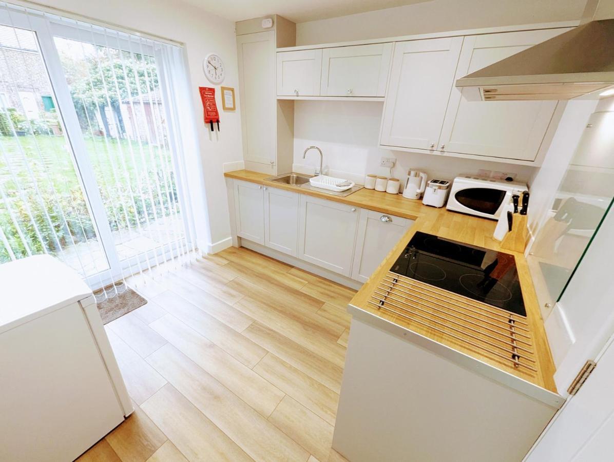 Blossom Holiday Lets - 94 Roseberry Cottages Guisborough Eksteriør bilde